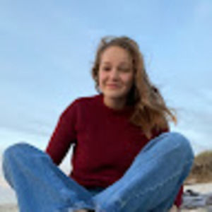 Meet your Posher, Ilana